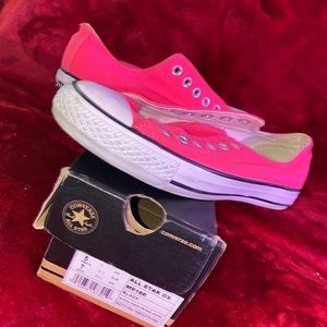 Hot pink chuck Taylor’s